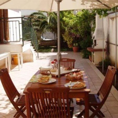 Bed and Breakfast Residenza Del Sole Surbo Zewnętrze zdjęcie