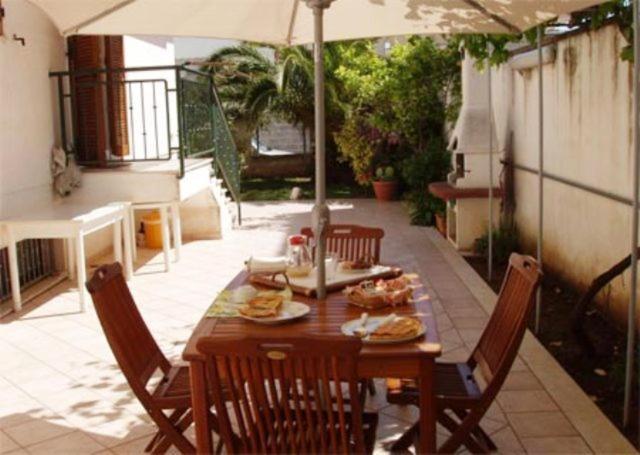 Bed and Breakfast Residenza Del Sole Surbo Zewnętrze zdjęcie