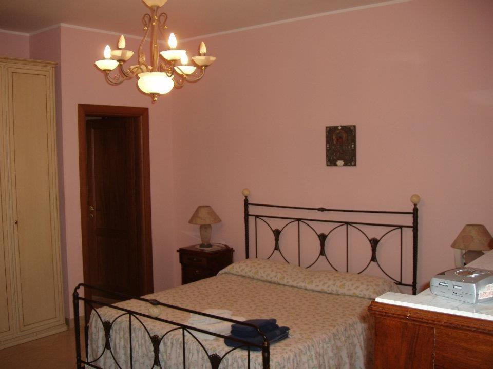 Bed and Breakfast Residenza Del Sole Surbo Zewnętrze zdjęcie