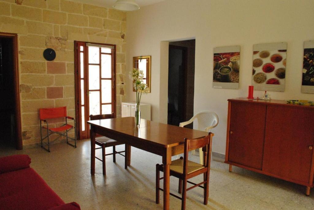 Bed and Breakfast Residenza Del Sole Surbo Zewnętrze zdjęcie